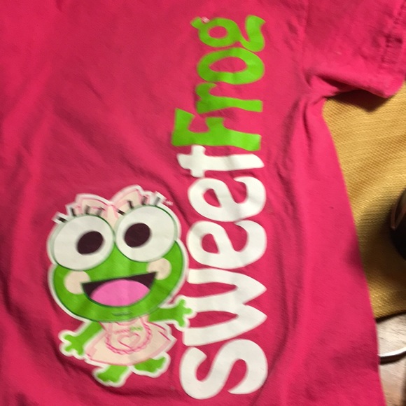 Sweet Frog Small Pink Yogurt T Shirt 